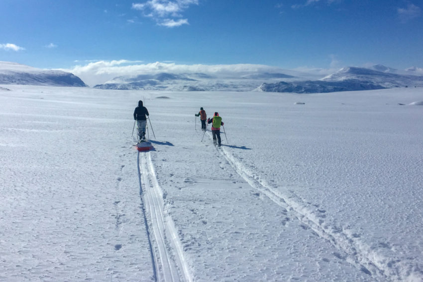 58 Grad Nord -Skiwandern mit Kindern in Lappland - Titel